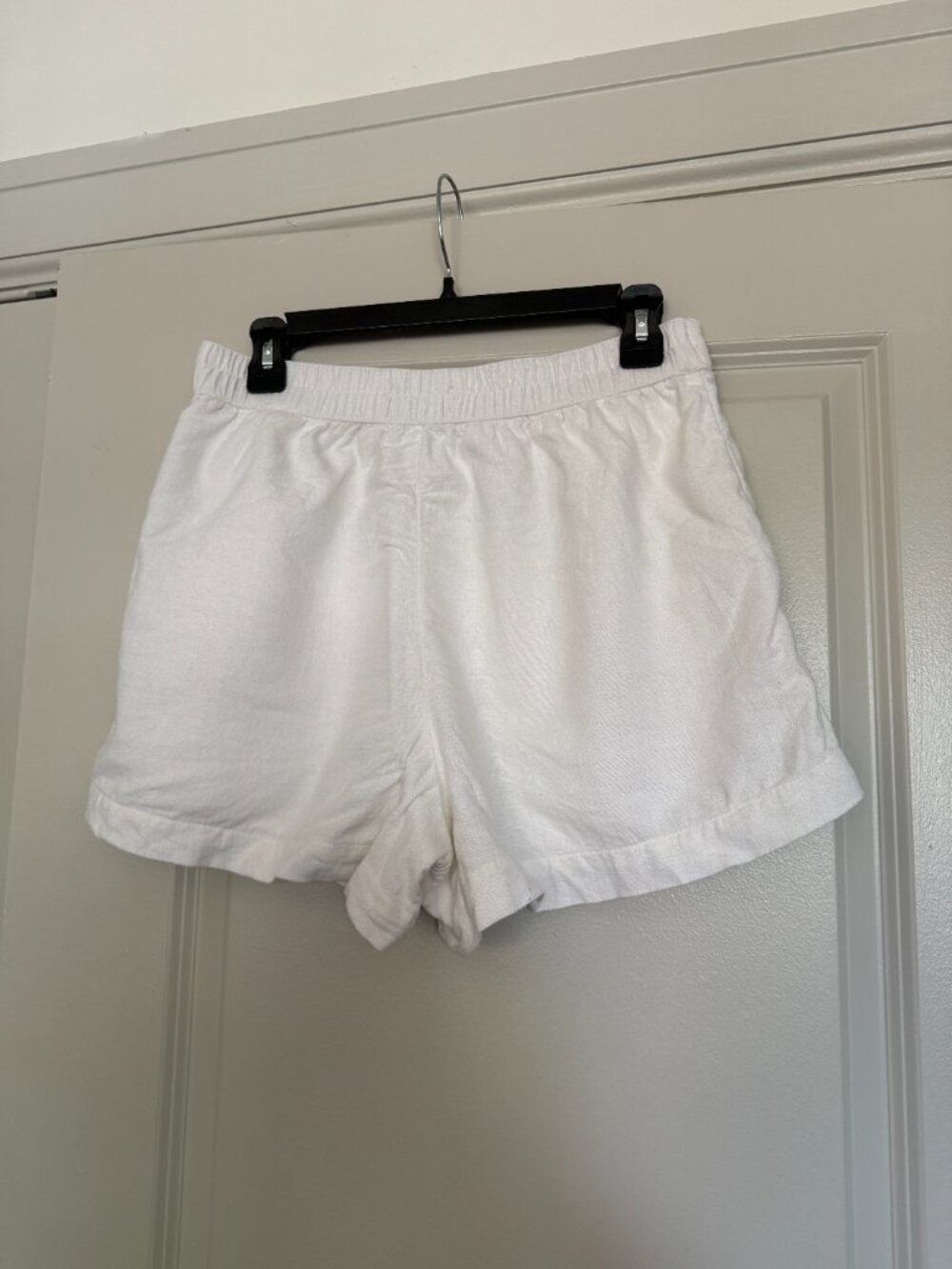 Abercrombie White Linen High Waisted Shorts Medium - Picture 4 of 5